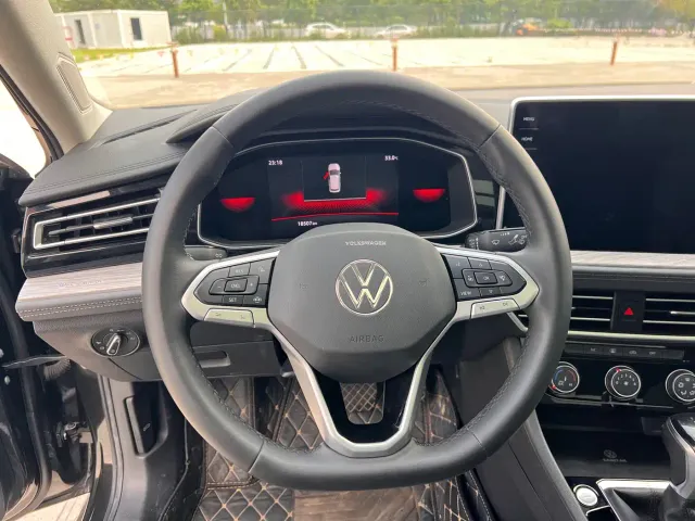Volkswagen Sagitar — Фото автомобиля 15