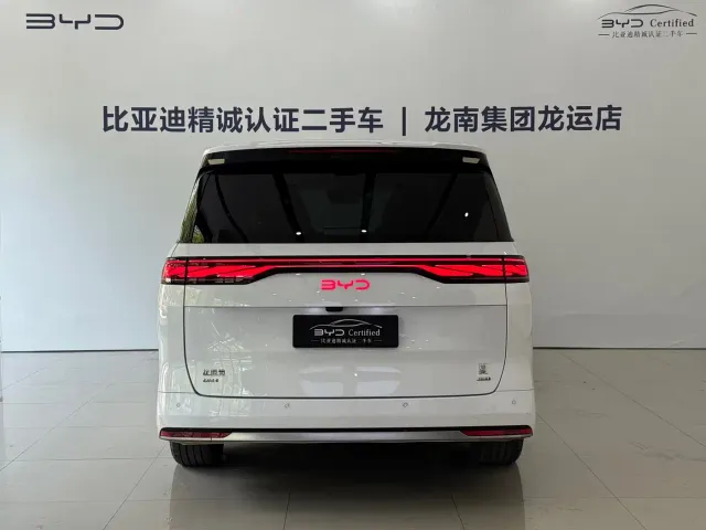 BYD Xia — Фото автомобиля 5
