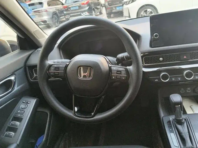 Honda Civic — Фото автомобиля 15