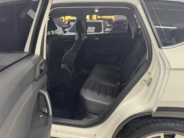 Volkswagen Tharu — Фото автомобиля 6