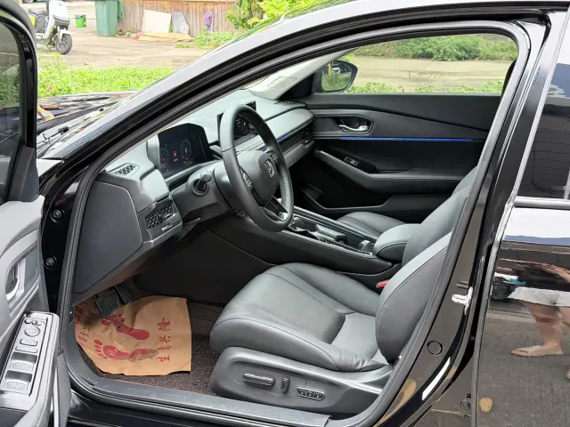 Honda Accord — Фото автомобиля 7