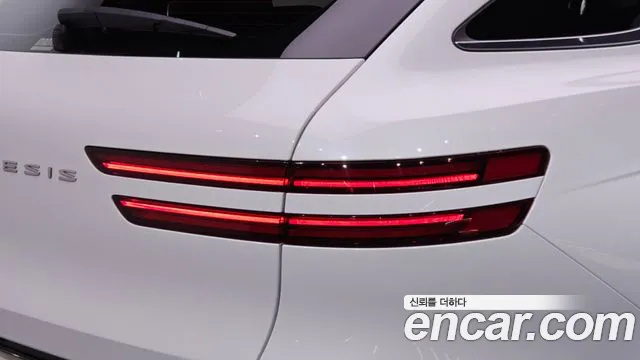 Genesis GV70 2.5T Бензин 2WD — Фото автомобиля 19