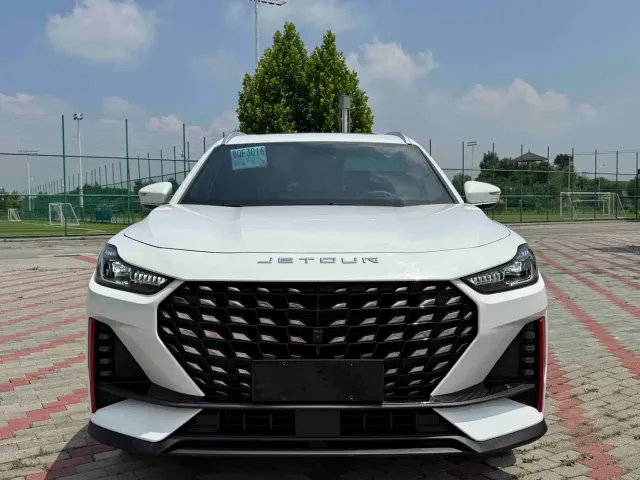 Jetour X70 Plus — Фото автомобиля 2