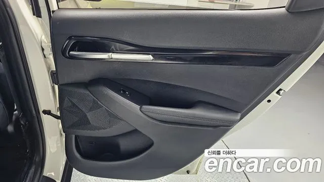 Kia Seltos Seltos Бензин 1.6 турбо 2WD — Фото автомобиля 25