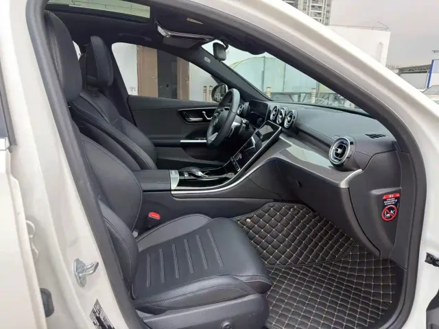 Mercedes-Benz C-Class — Фото автомобиля 5