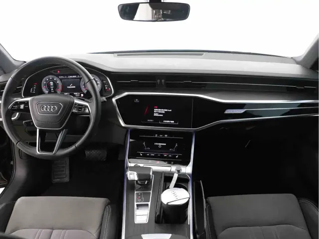 Audi A6L — Фото автомобиля 9