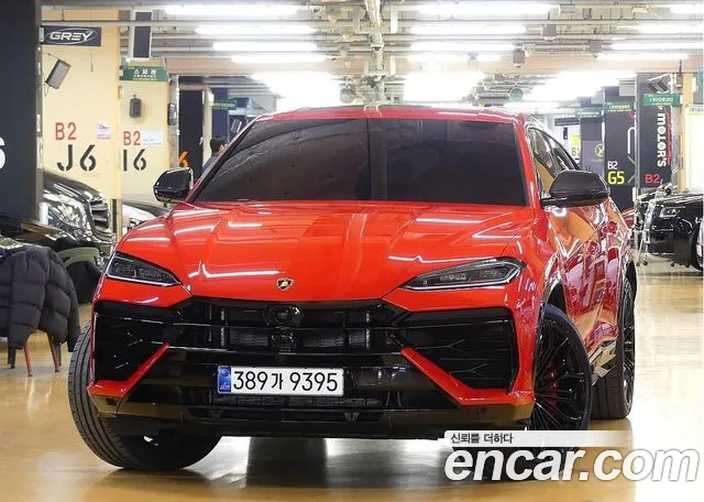 Lamborghini Urus — Фото автомобиля 2