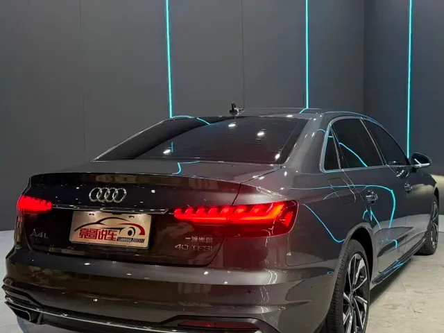 Audi A4L — Фото автомобиля 6