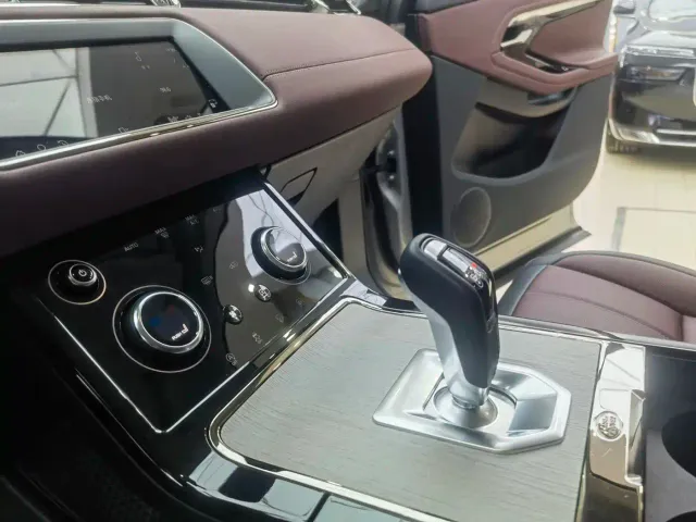 Land Rover Range Rover Evoque — Фото автомобиля 9