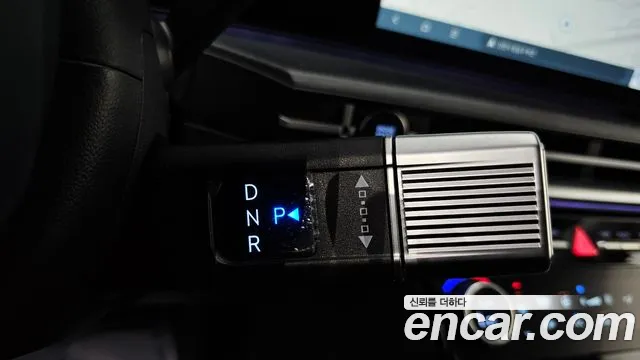 Hyundai Santafe — Фото автомобиля 9