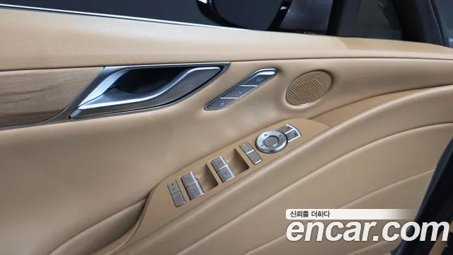 Genesis G80 Бензин 3.5 турбо AWD — Фото автомобиля 27