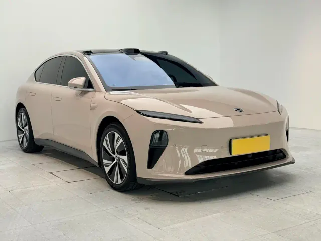 Nio ET5 — Фото автомобиля 2