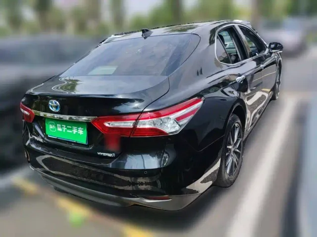 Toyota Camry — Фото автомобиля 6