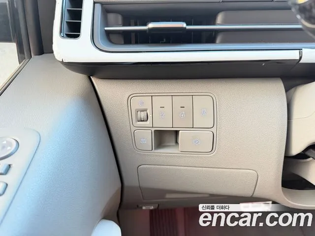 Hyundai Staria — Фото автомобиля 13
