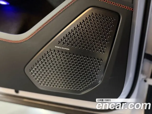 Lamborghini Urus — Фото автомобиля 13