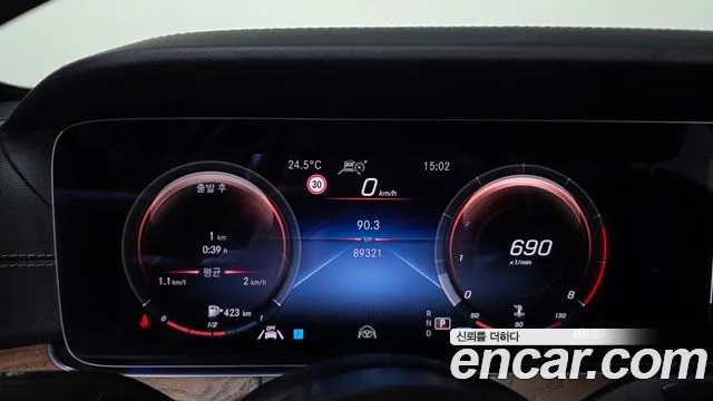 Mercedes-Benz E-Class W213 — Фото автомобиля 8