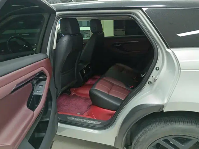 Land Rover Range Rover Evoque — Фото автомобиля 11
