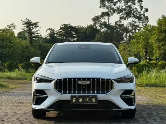 Geely Emgrand — Фото автомобиля 2