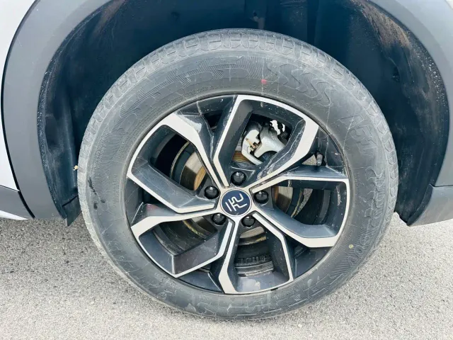 BYD Yuan PLUS — Фото автомобиля 22