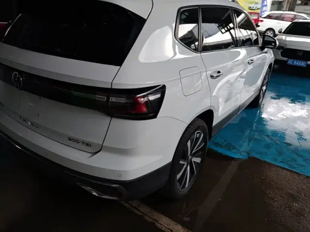Volkswagen Tharu — Фото автомобиля 7