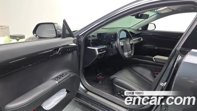 Hyundai Grandeur Grandeur (GN7) 3.5 Бензин 4WD — Фото автомобиля 9