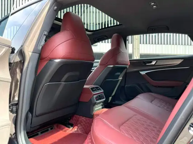 Audi A7L — Фото автомобиля 5
