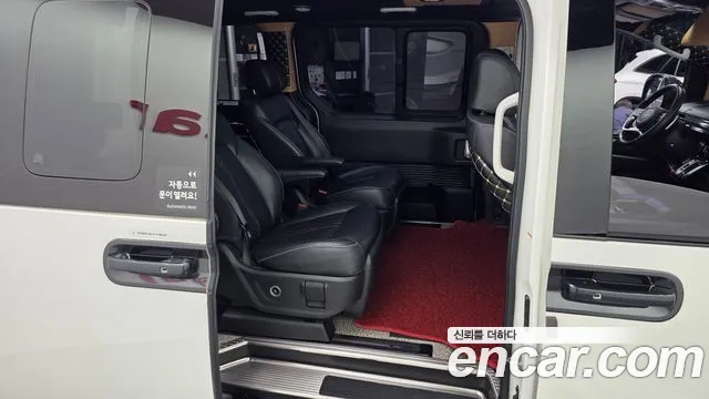 Hyundai Staria Staria L3.5 Lounge 7 мест — Фото автомобиля 12
