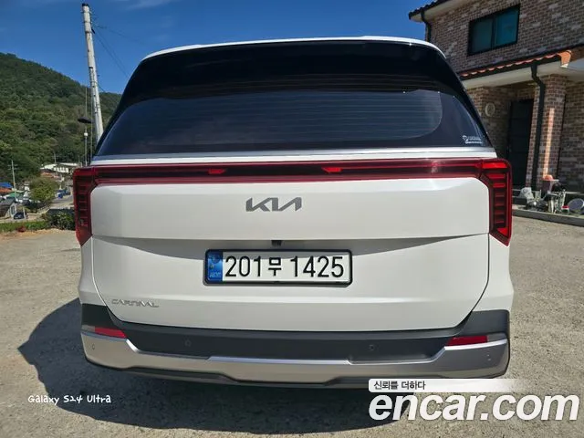 Kia Carnival 4th Gen — Фото автомобиля 4