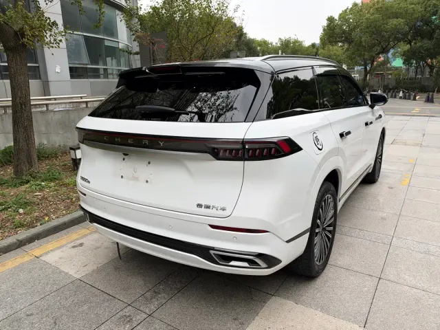 Chery Tiggo 9 — Фото автомобиля 15