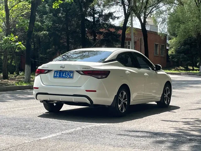 Nissan Sylphy — Фото автомобиля 6