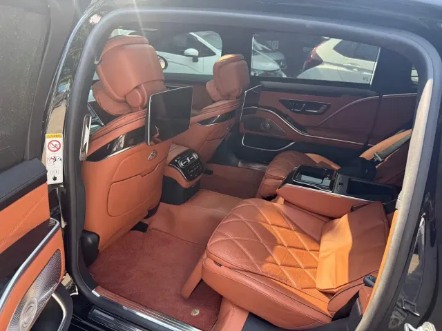 Mercedes-Benz Maybach S-Class — Фото автомобиля 9