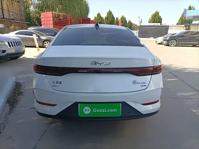 BYD Qin PLUS — Фото автомобиля 5