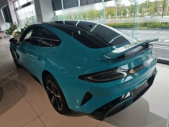 Xiaomi SU7 — Фото автомобиля 4