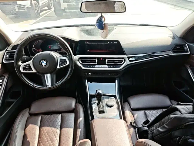 BMW 3 Series — Фото автомобиля 13