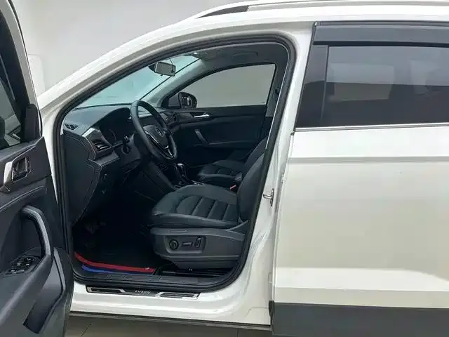 Volkswagen Tharu — Фото автомобиля 12