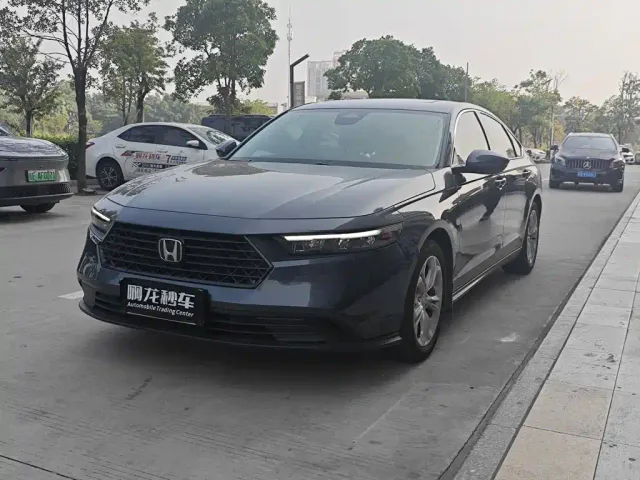 Фотография автомобиля — Honda Accord