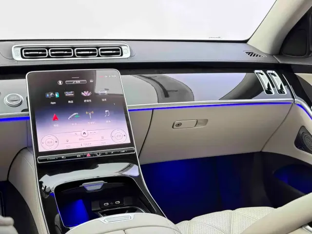 Mercedes-Benz Maybach S-Class — Фото автомобиля 11
