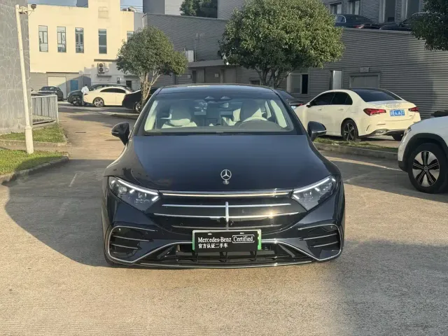 Mercedes-Benz EQS — Фото автомобиля 2