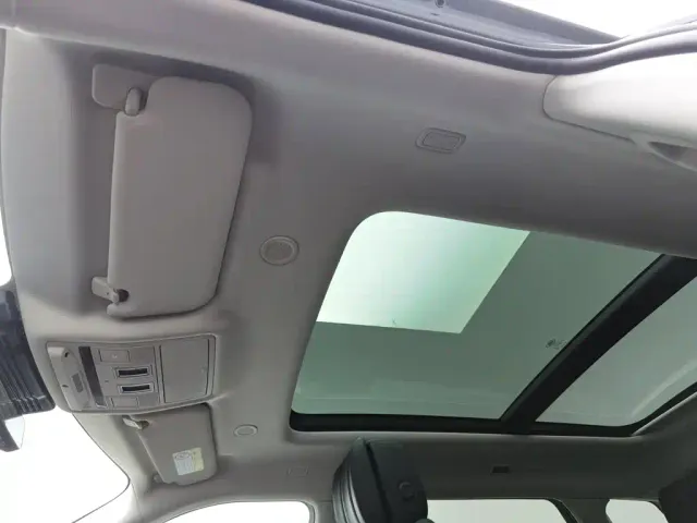 Land Rover Range Rover Evoque — Фото автомобиля 14