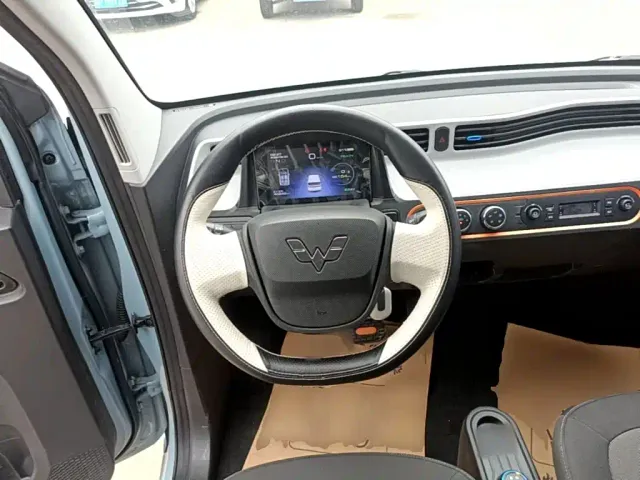 Wuling Hongguang Mini EV — Фото автомобиля 10