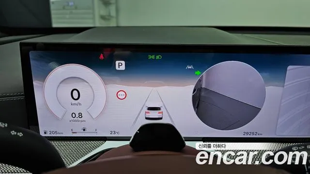 Genesis GV80 — Фото автомобиля 11