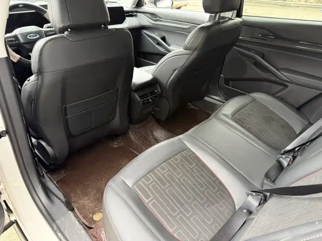Ford Mondeo — Фото автомобиля 8