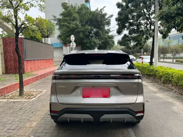 Geely Galaxy L7 — Фото автомобиля 24