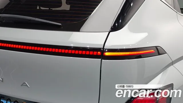 Hyundai Kona SX2 — Фото автомобиля 8