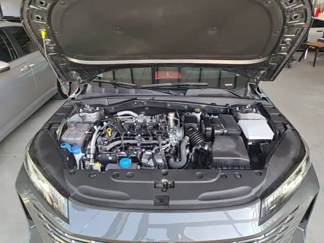 Changan Eado — Фото автомобиля 19