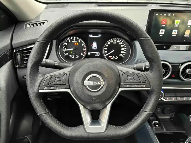 Nissan X-Trail — Фото автомобиля 8