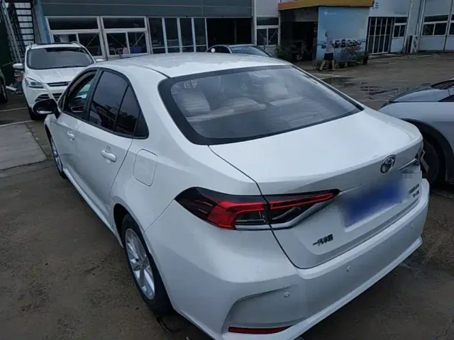 Toyota Corolla — Фото автомобиля 4