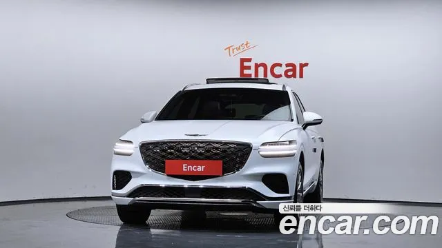 Genesis GV70 2.5T Бензин AWD — Фото автомобиля 3
