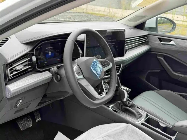 Volkswagen Sagitar — Фото автомобиля 11