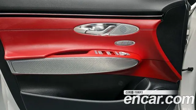 Genesis GV70 2.5T Бензин 2WD — Фото автомобиля 20